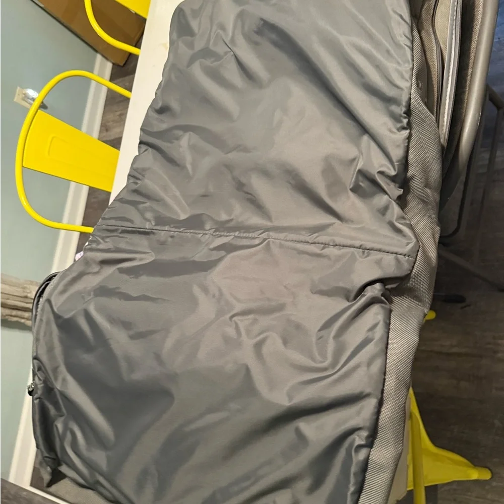 Samsonite Charcoal Travel Bag